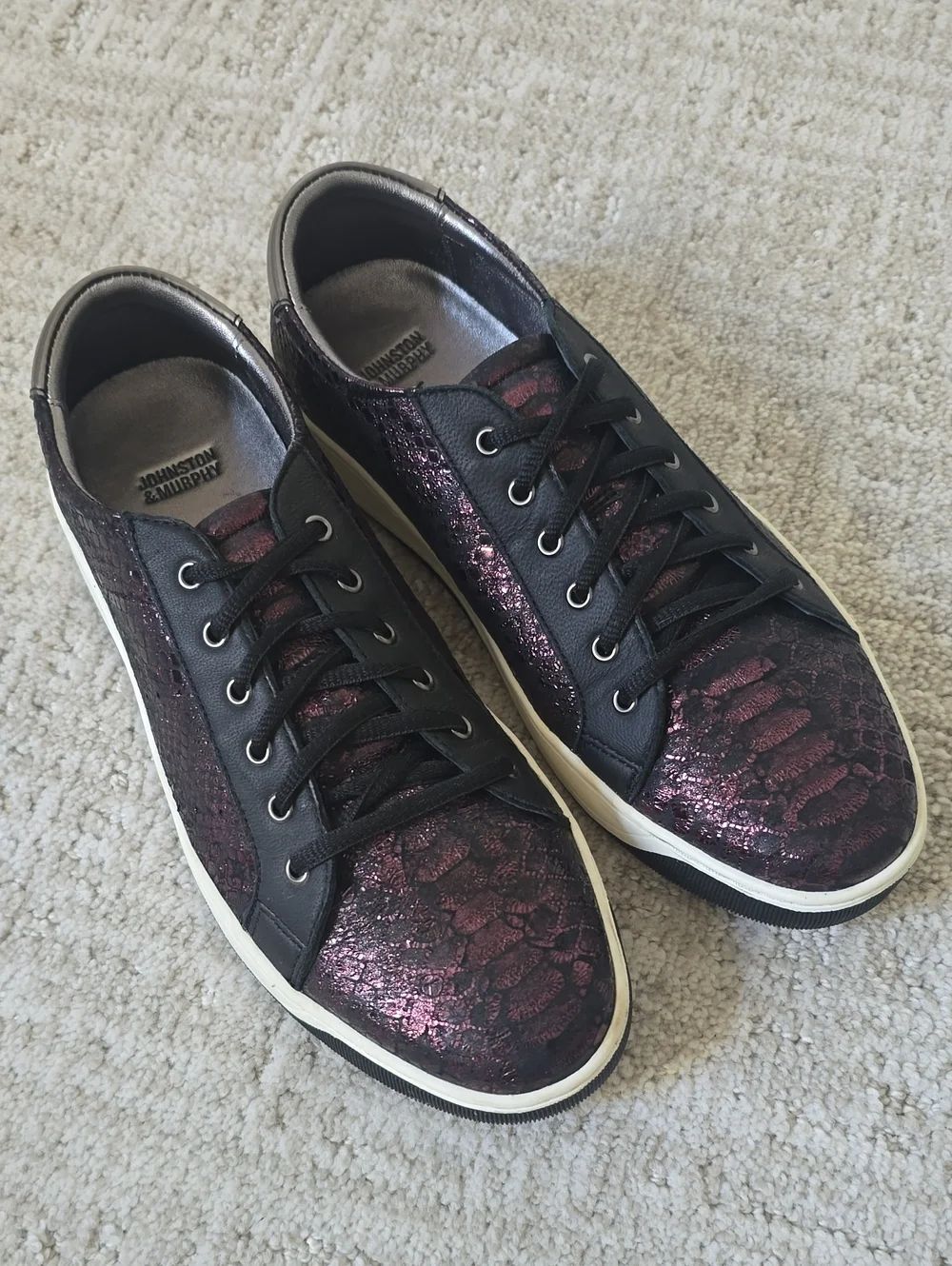 Johnston & Murphy | Metallic Burgundy Black Lace-Up Sneakers